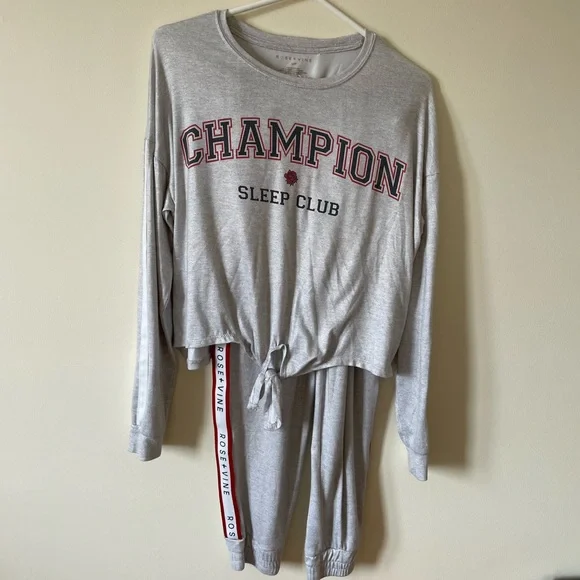 Rose+Vine Grey Pyjama Set - Picture 2 of 4